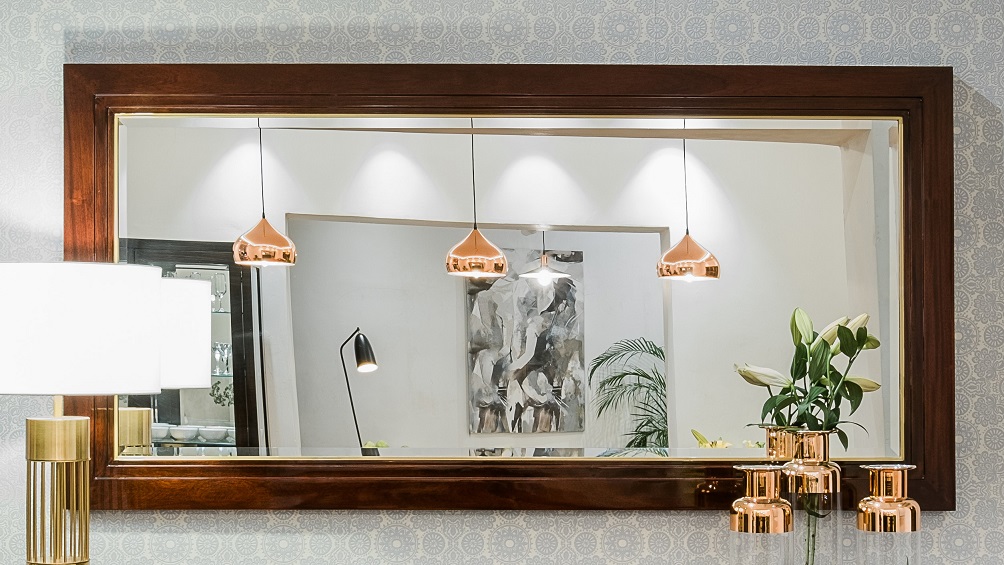Novara Mirror