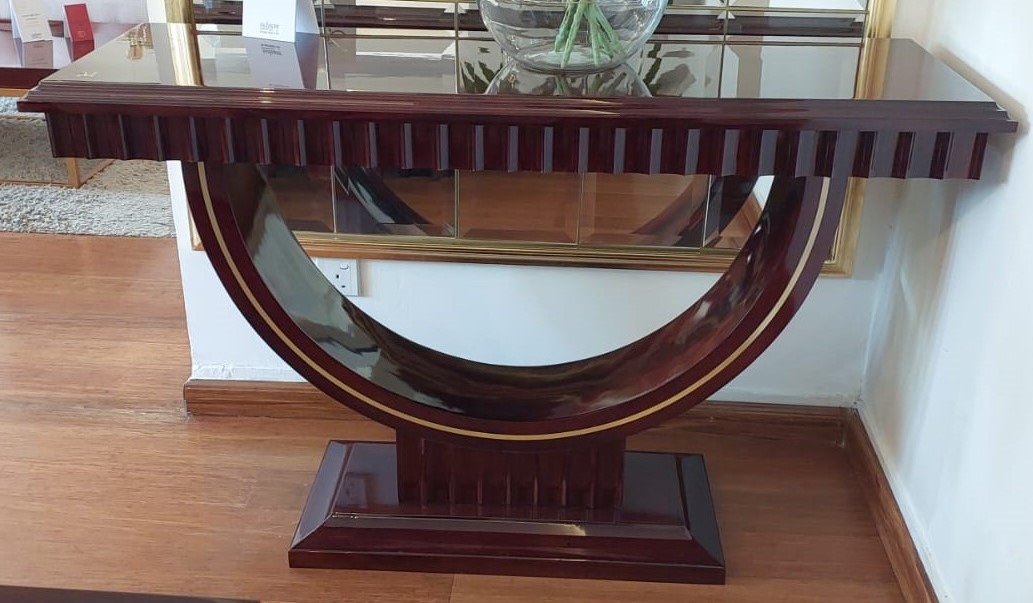 Maryland Console Table